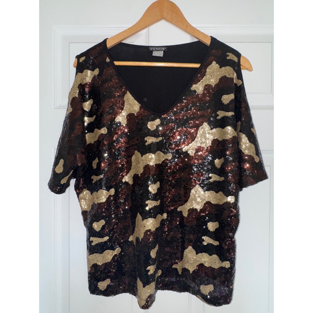 Womens M Sequin Camo Cold Shoulder Top V-Neck‎ Coquette Maximalist Eclectic